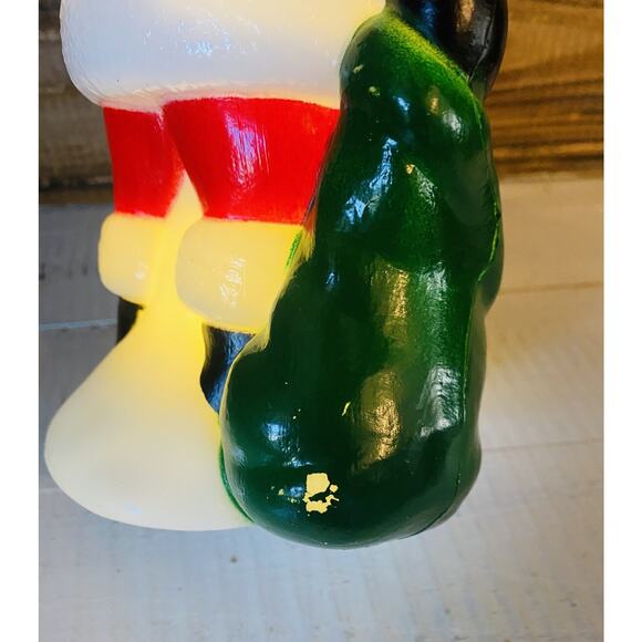 Santa Light Up Blow Mold 11" Tall Table Top Battery Operated Works - Picture 6 of 10